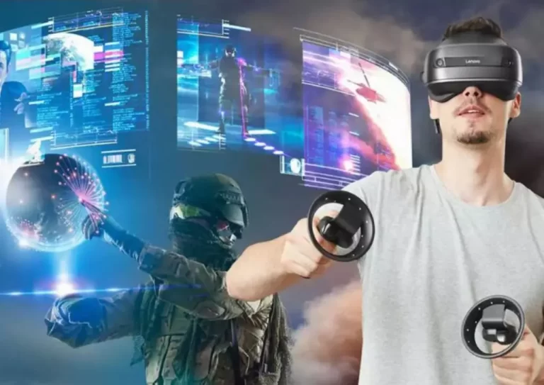 Simulación de entrenamiento militar con realidad virtual y controladores VR